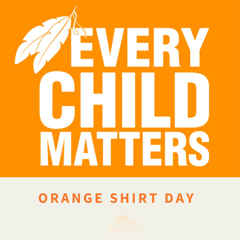 Hãy cùng tưởng tượng về áo cam trong ngày Thứ Sáu Đen tại Học khu Westwind như thế nào. Có thể bạn sẽ nhìn thấy những sinh viên tự tin và hào hứng chào đón ngày cuối tuần. Hãy đến và xem những hình ảnh đầy màu sắc để cảm nhận giá trị của ngày này.